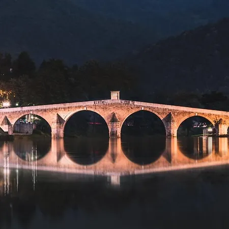 Big Mama's Apartamento Konjic